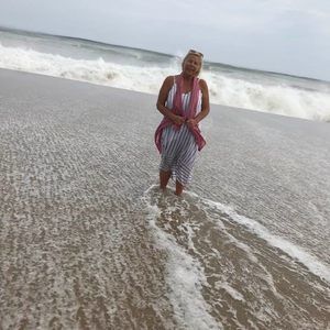 Meet your Posher, Elena